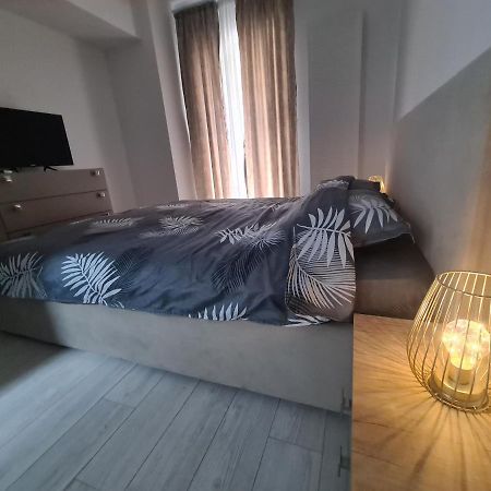 Apartament Moghioros Park Residence Dum1 Bucarest Esterno foto